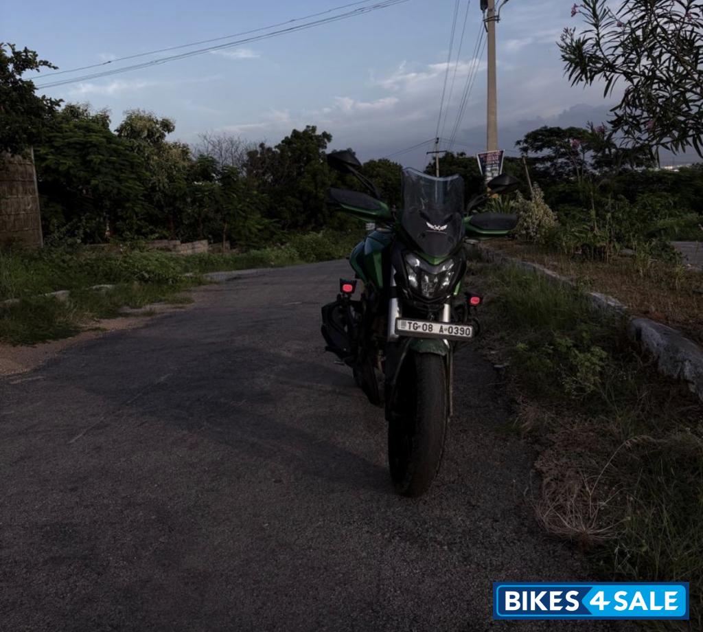 Aurora Green Bajaj Dominar 400 ABS BS6
