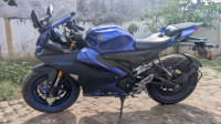 Sapphire Blue Yamaha R15 V4