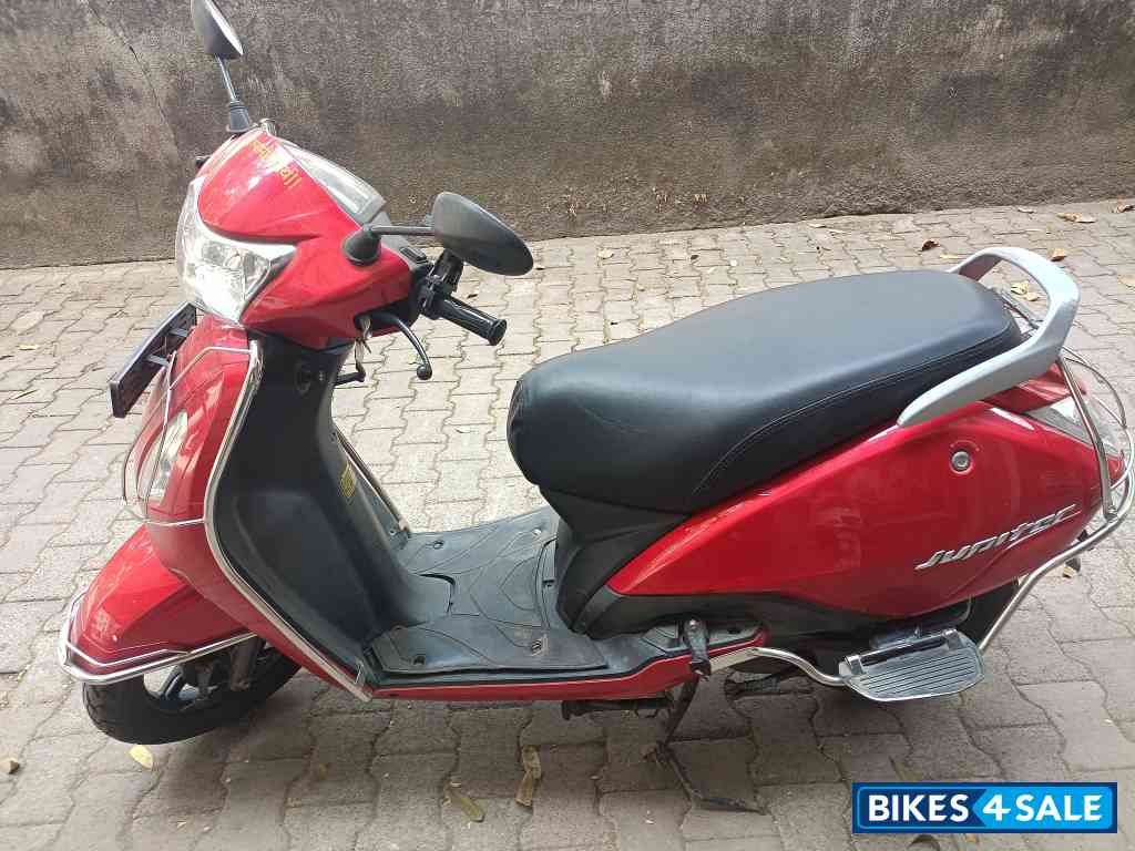 Red TVS Jupiter Classic 110