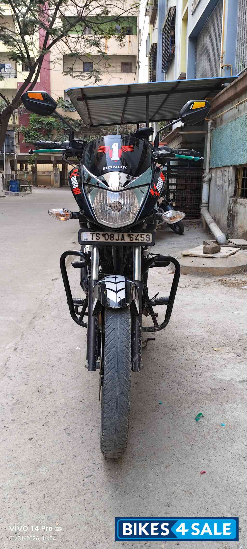 Black Honda Unicorn 160 BS6 Black Honda Unicorn 160 BS6