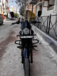 Ebony Black Bajaj Avenger Street 160