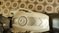 Pearl White TVS Apache RTR 180