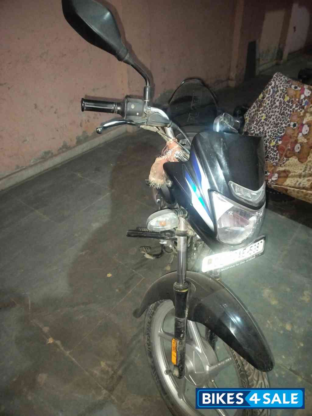 Bajaj Platina 100 ES