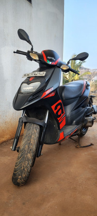 Aprilia SR 150