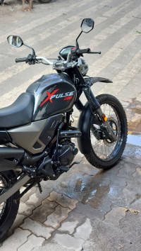 Dark Grey Hero XPulse 200