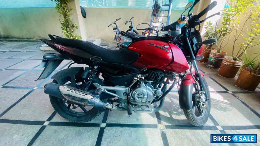 Wine Red Dual Decal Bajaj Pulsar 150 DTSi