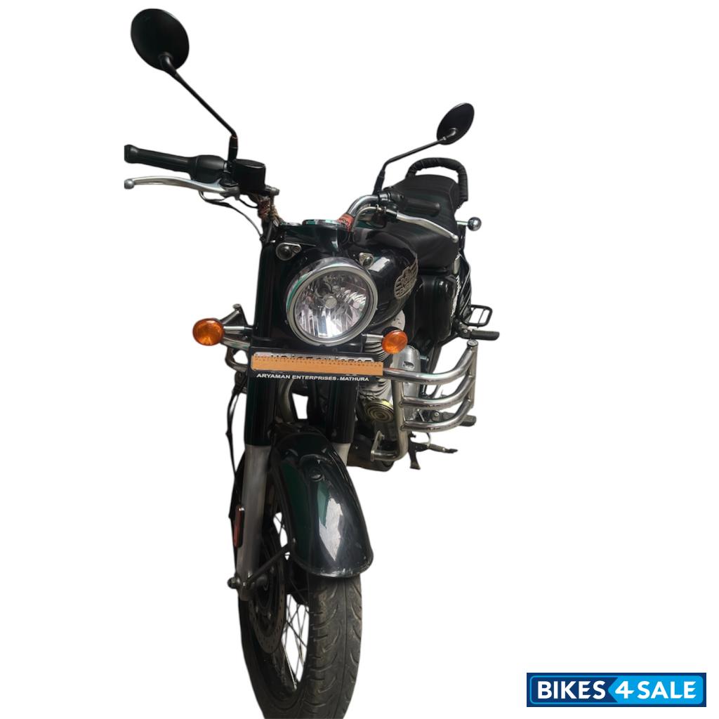 Black Royal Enfield Bullet Standard 350