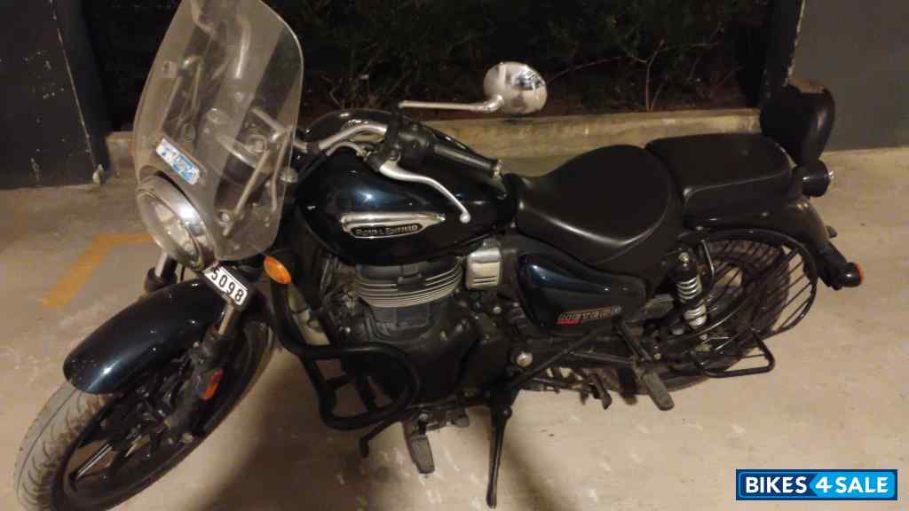 Royal Enfield Meteor 350 Stellar