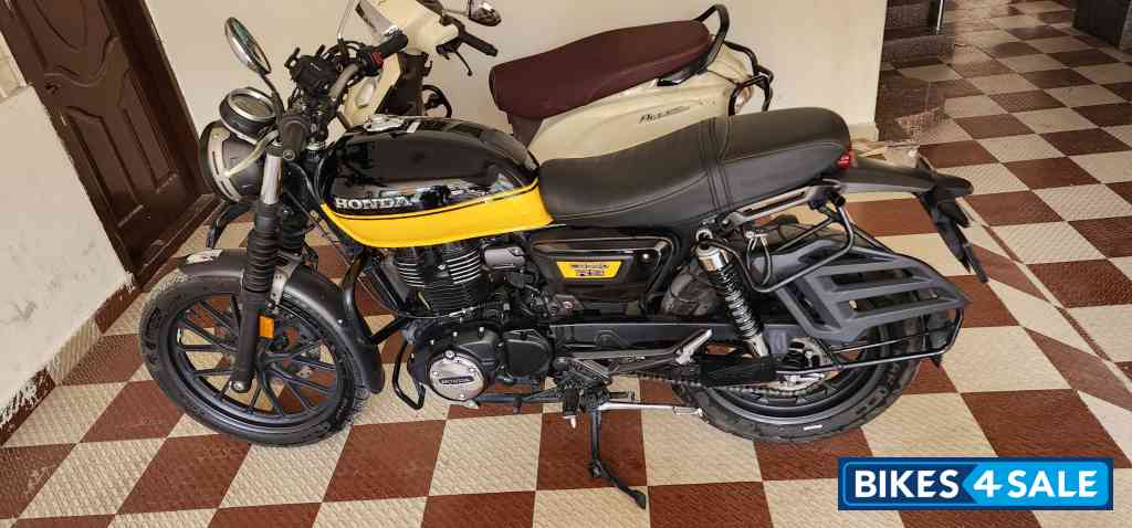 Dual Tone Honda 2023 CB350RS DLX Pro Dual Tone