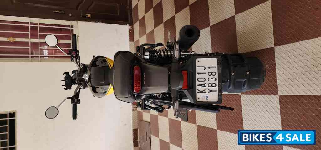 Dual Tone Honda 2023 CB350RS DLX Pro Dual Tone