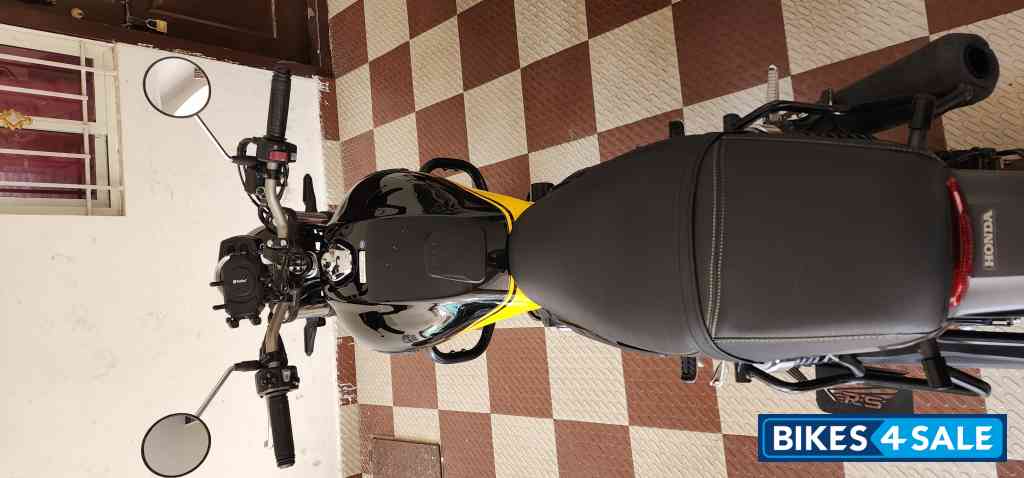 Dual Tone Honda 2023 CB350RS DLX Pro Dual Tone