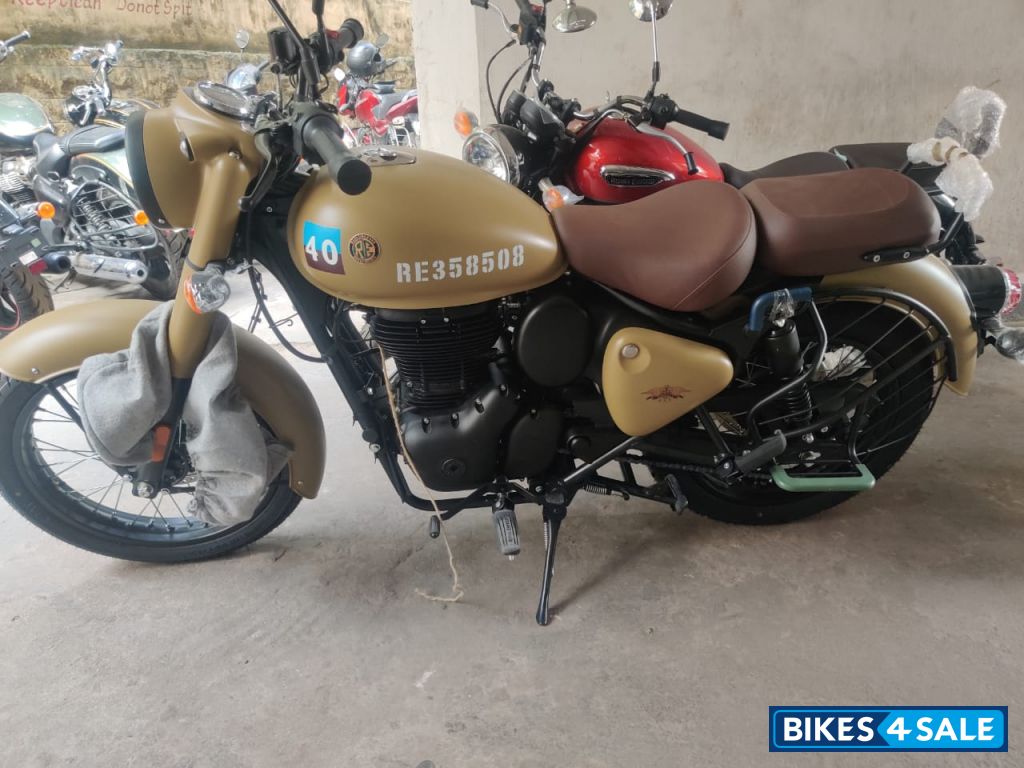 Commando Sand Royal Enfield Classic 350 BS VI