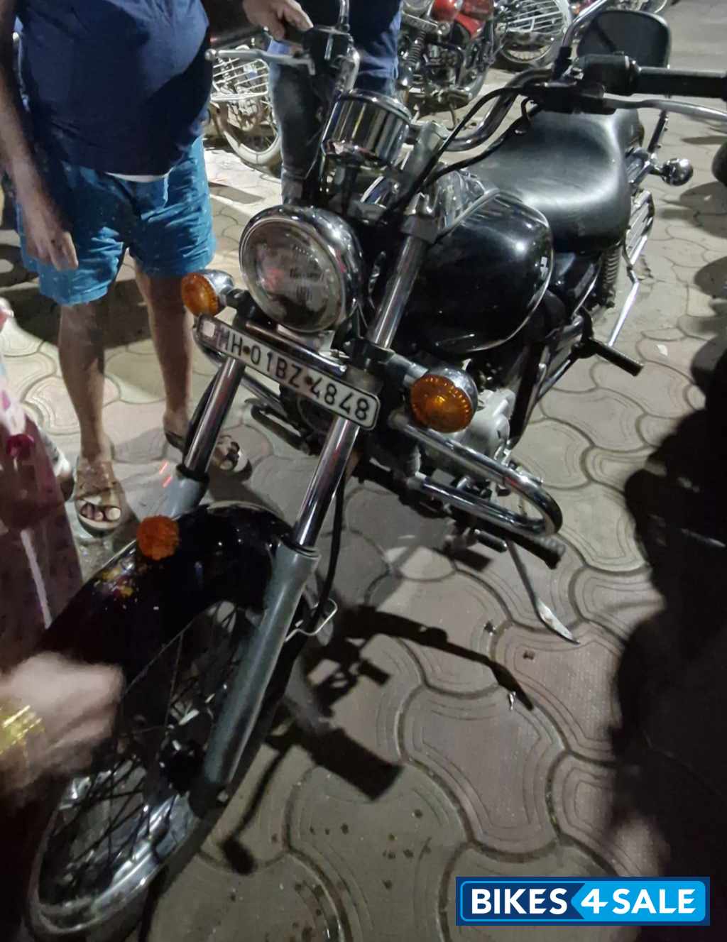 Bajaj Avenger 220 DTS-i