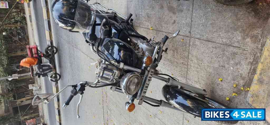 Bajaj Avenger 220 DTS-i