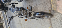 Bajaj Avenger 220 DTS-i