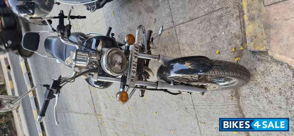 Bajaj Avenger 220 DTS-i