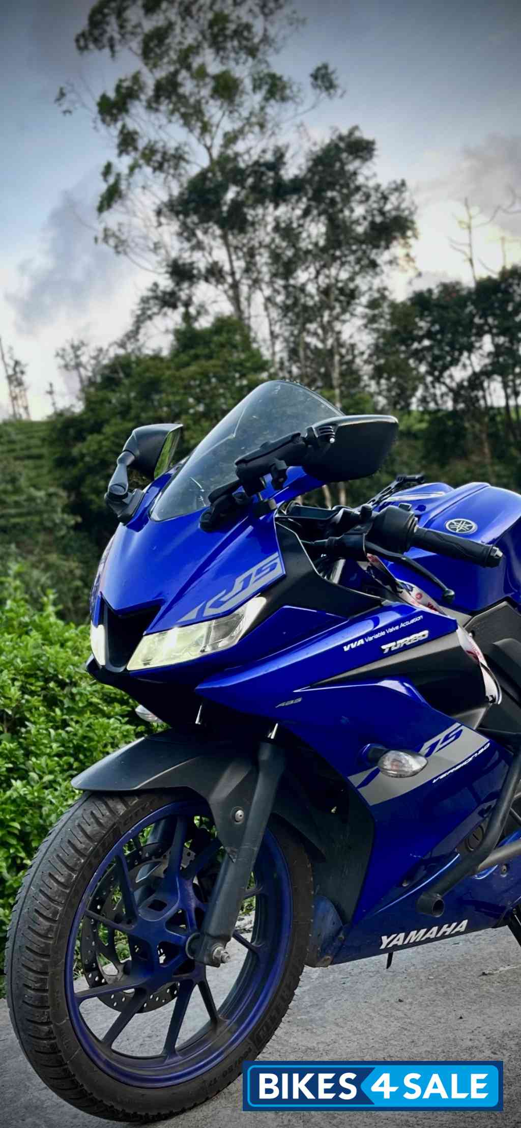 Blue Yamaha YZF R15 V3 BS6
