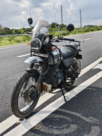 Sleet Gray Royal Enfield Himalayan