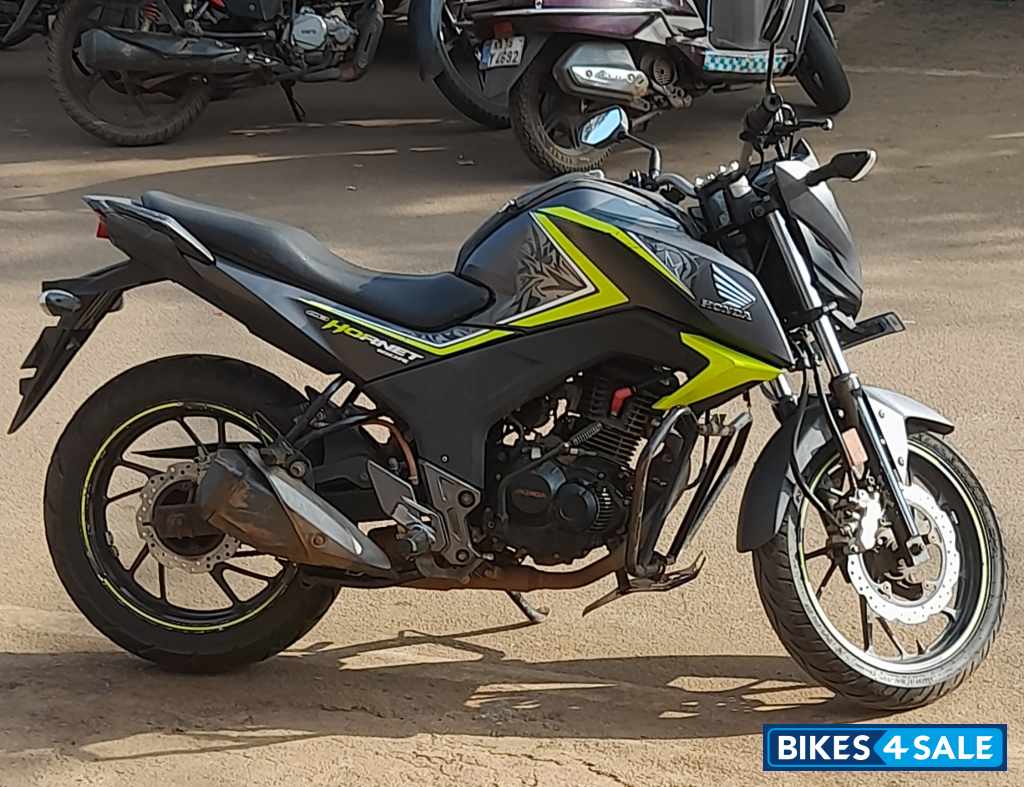 Mat Gray Honda CB Hornet 160R