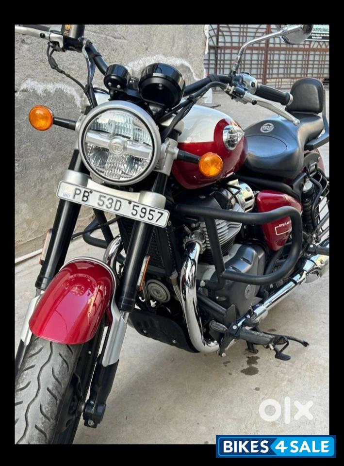 Royal Enfield Super Meteor 650