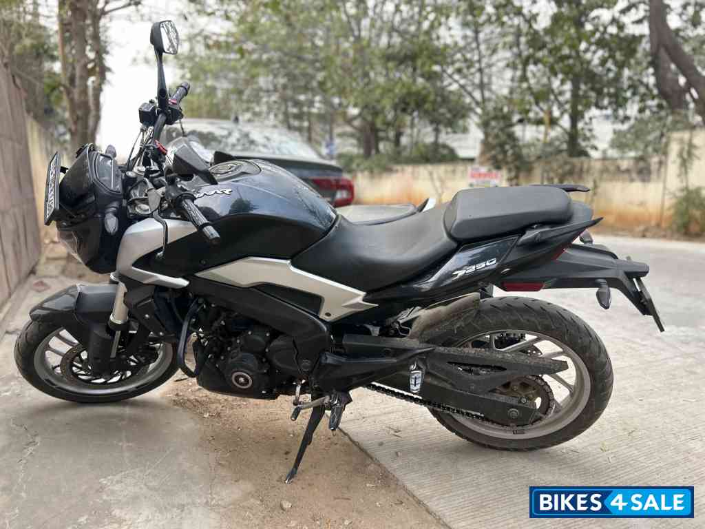 Bajaj Dominar 250
