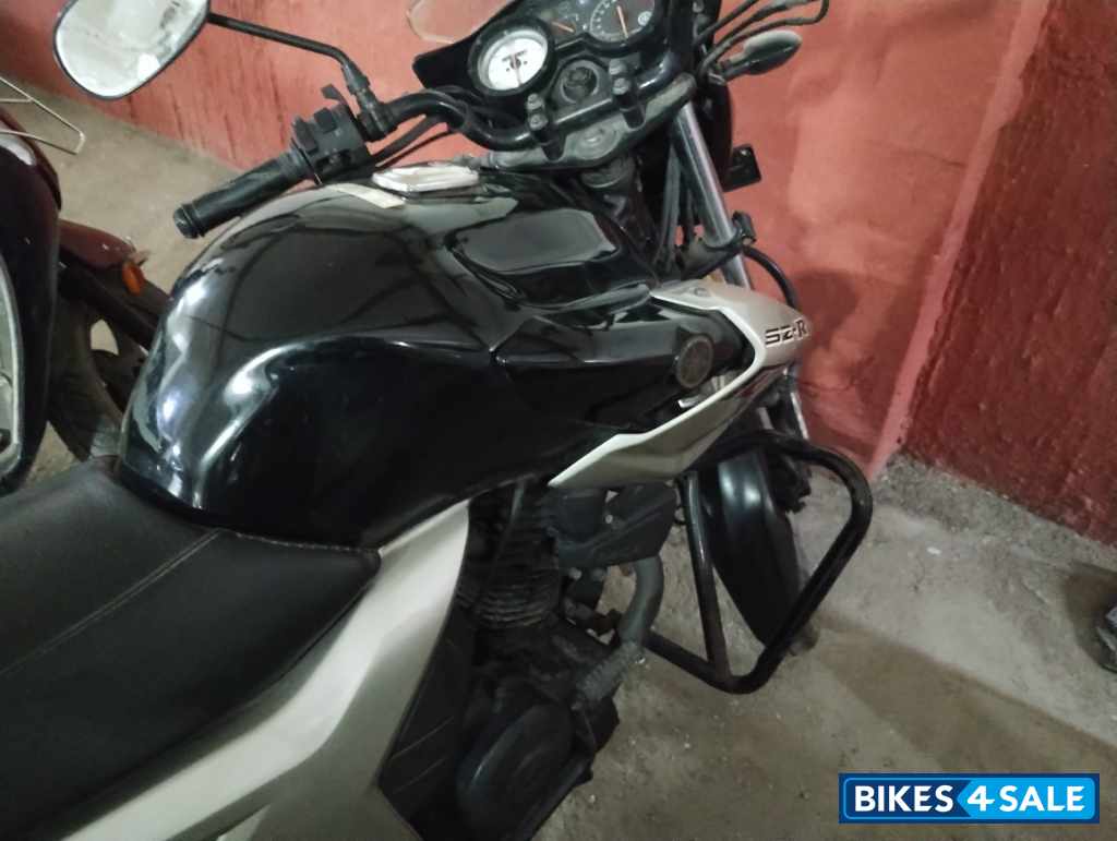 Black Silver Yamaha SZ-R