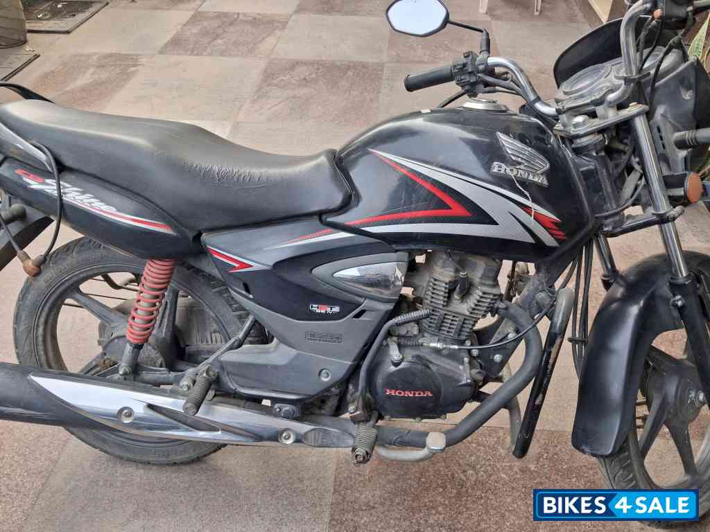 Honda CB Shine
