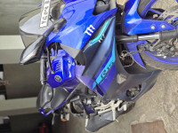 Yamaha R15 V4