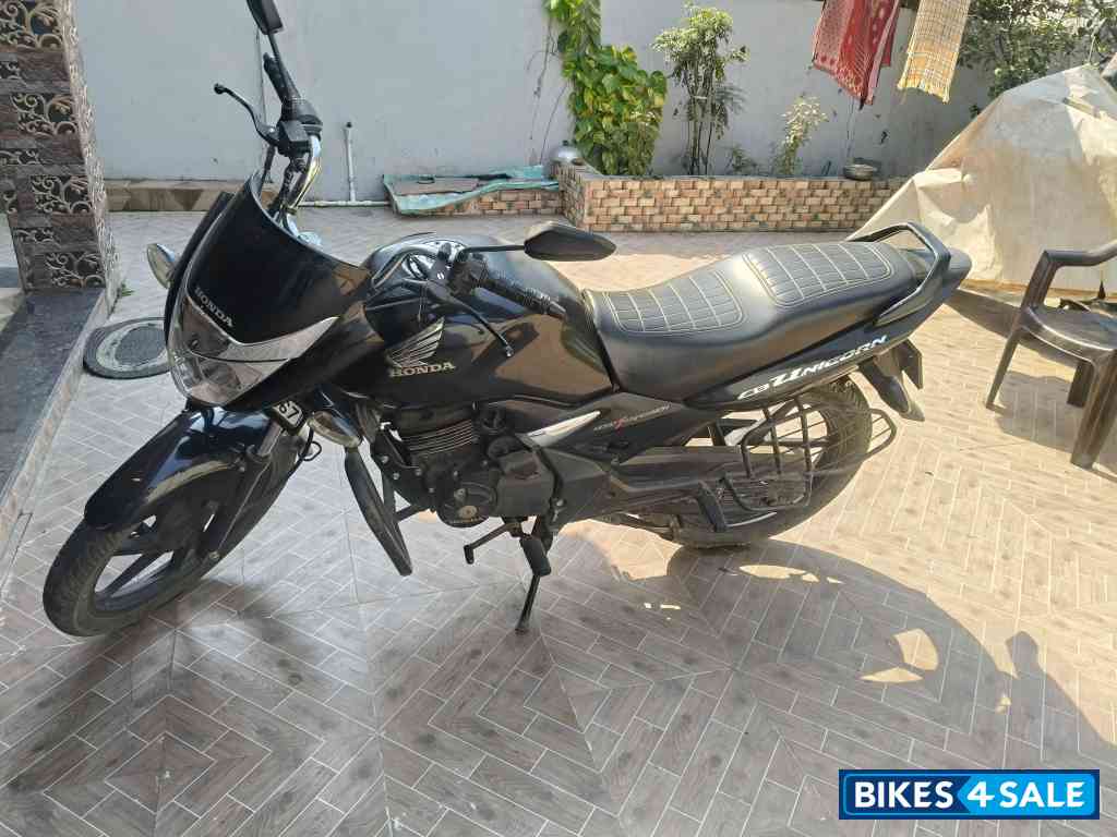 Honda CB Unicorn