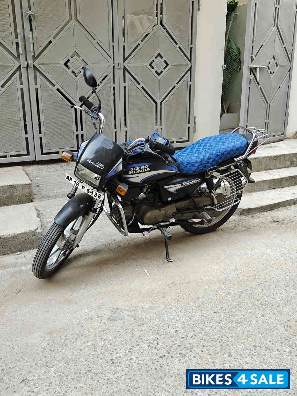 Black Hero Splendor Plus