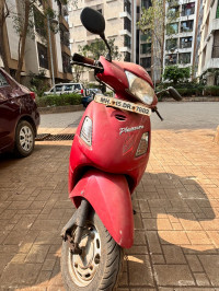 Hero Pleasure 2012 Model