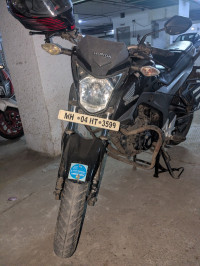 Black Honda CB Hornet 160R