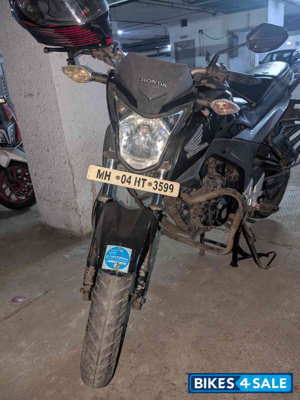 Black Honda CB Hornet 160R