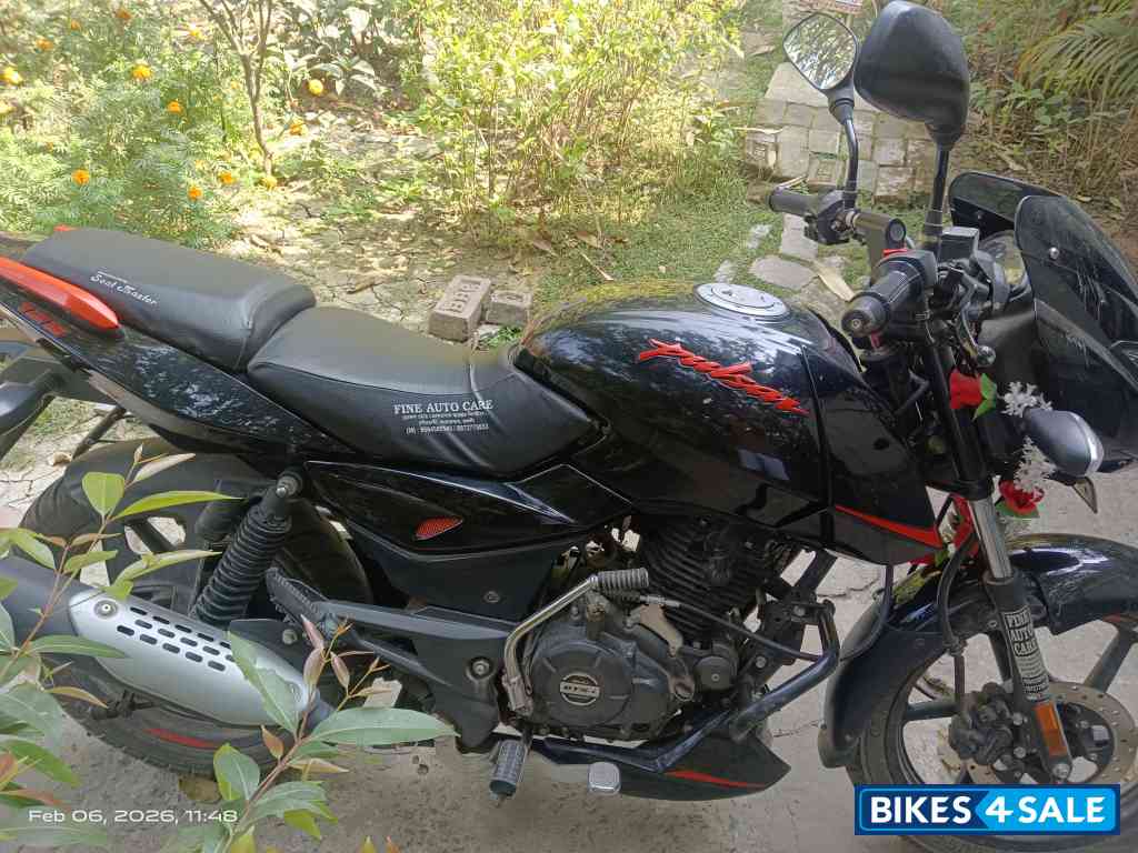 Bajaj Pulsar 125