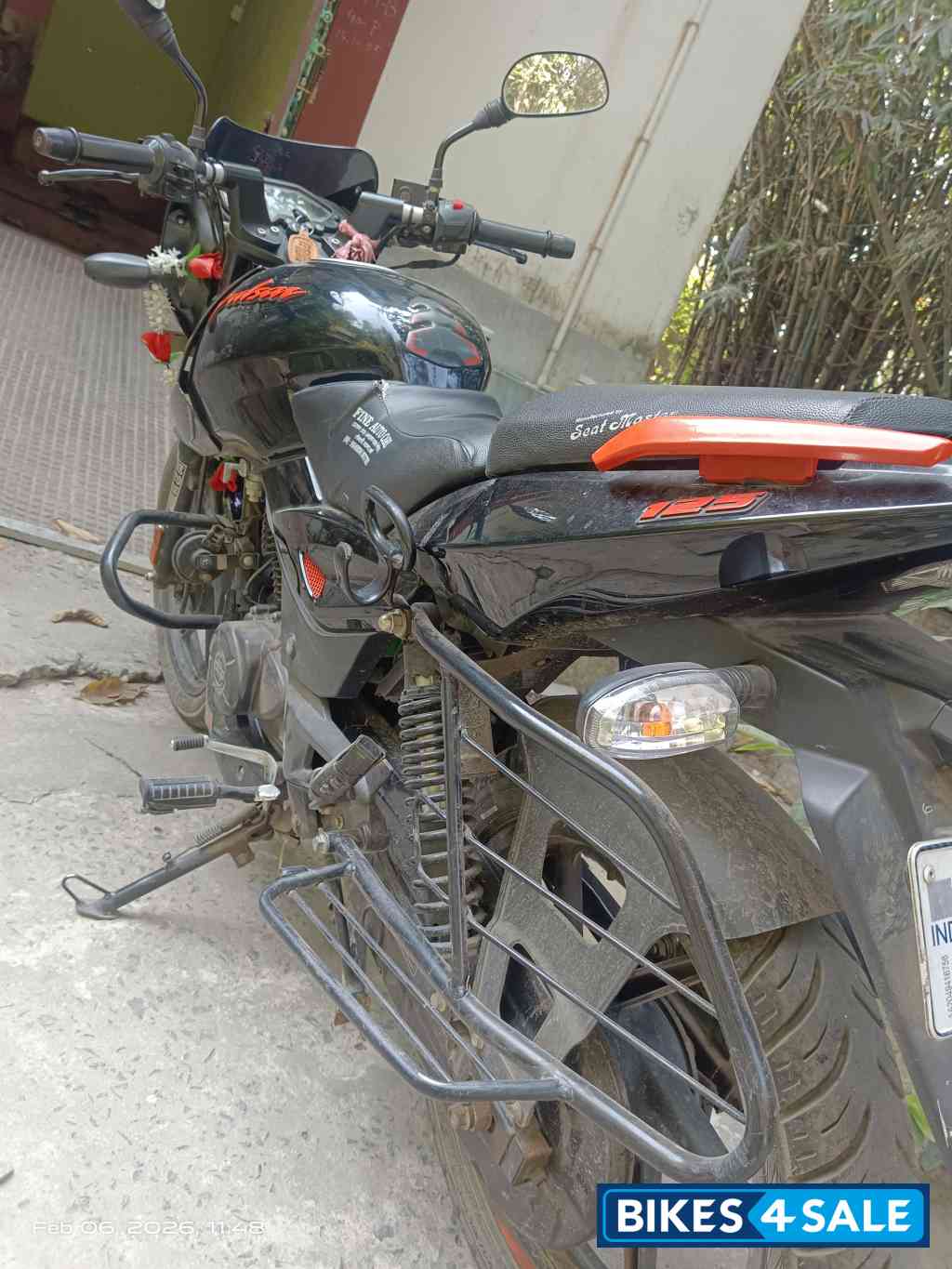 Bajaj Pulsar 125