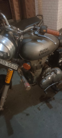 Royal Enfield Classic 350