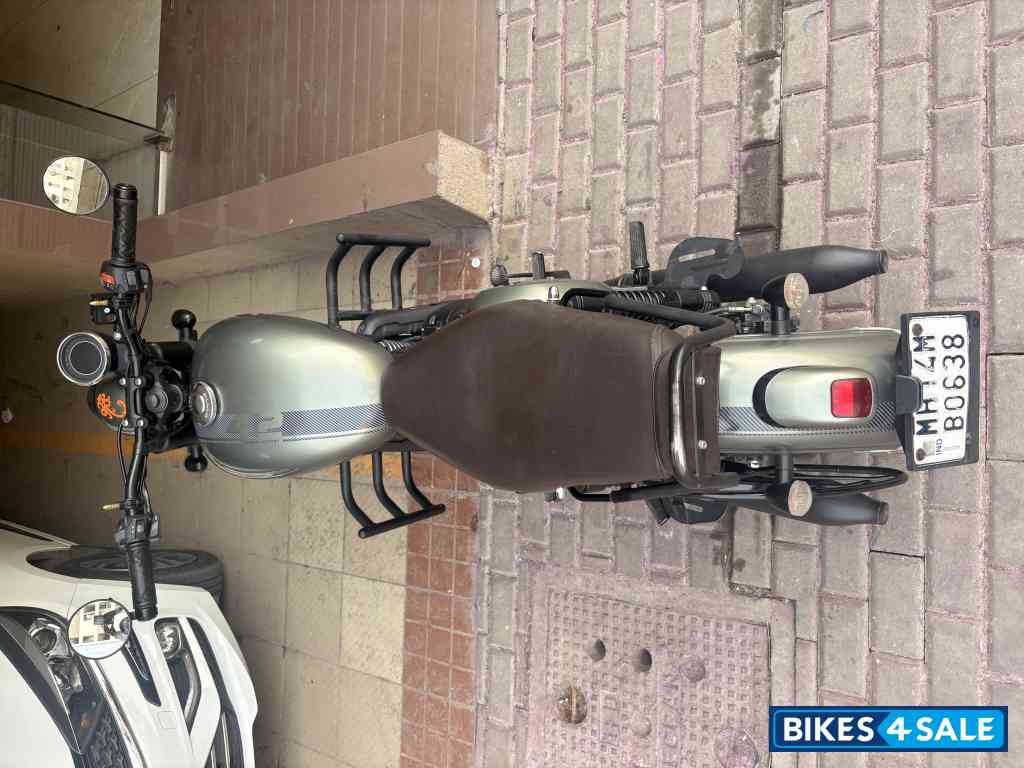 Jawa 42 Dual Channel ABS Cosmic Carbon