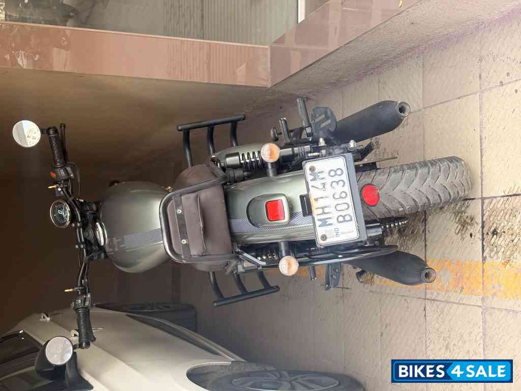 Jawa 42 Dual Channel ABS Cosmic Carbon