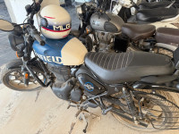 Royal Enfield Hunter 350 Retro