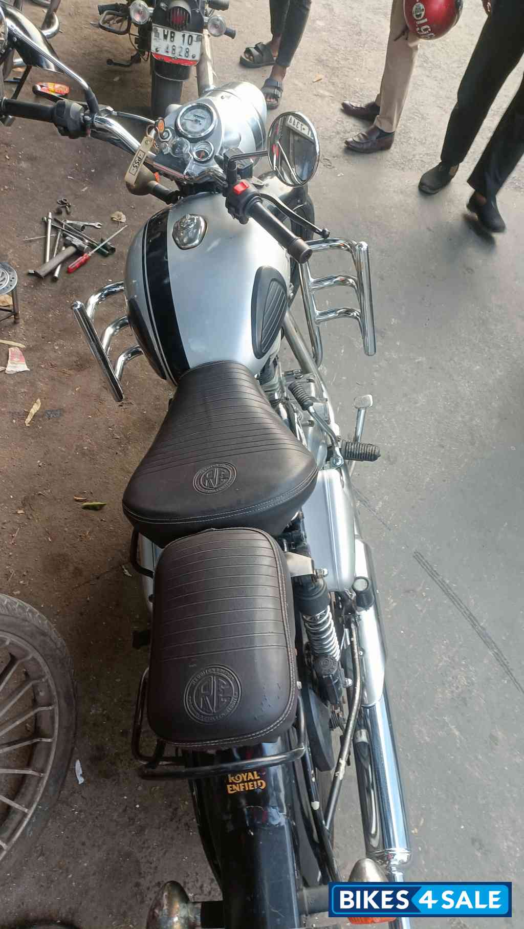 Silver Royal Enfield Classic 350