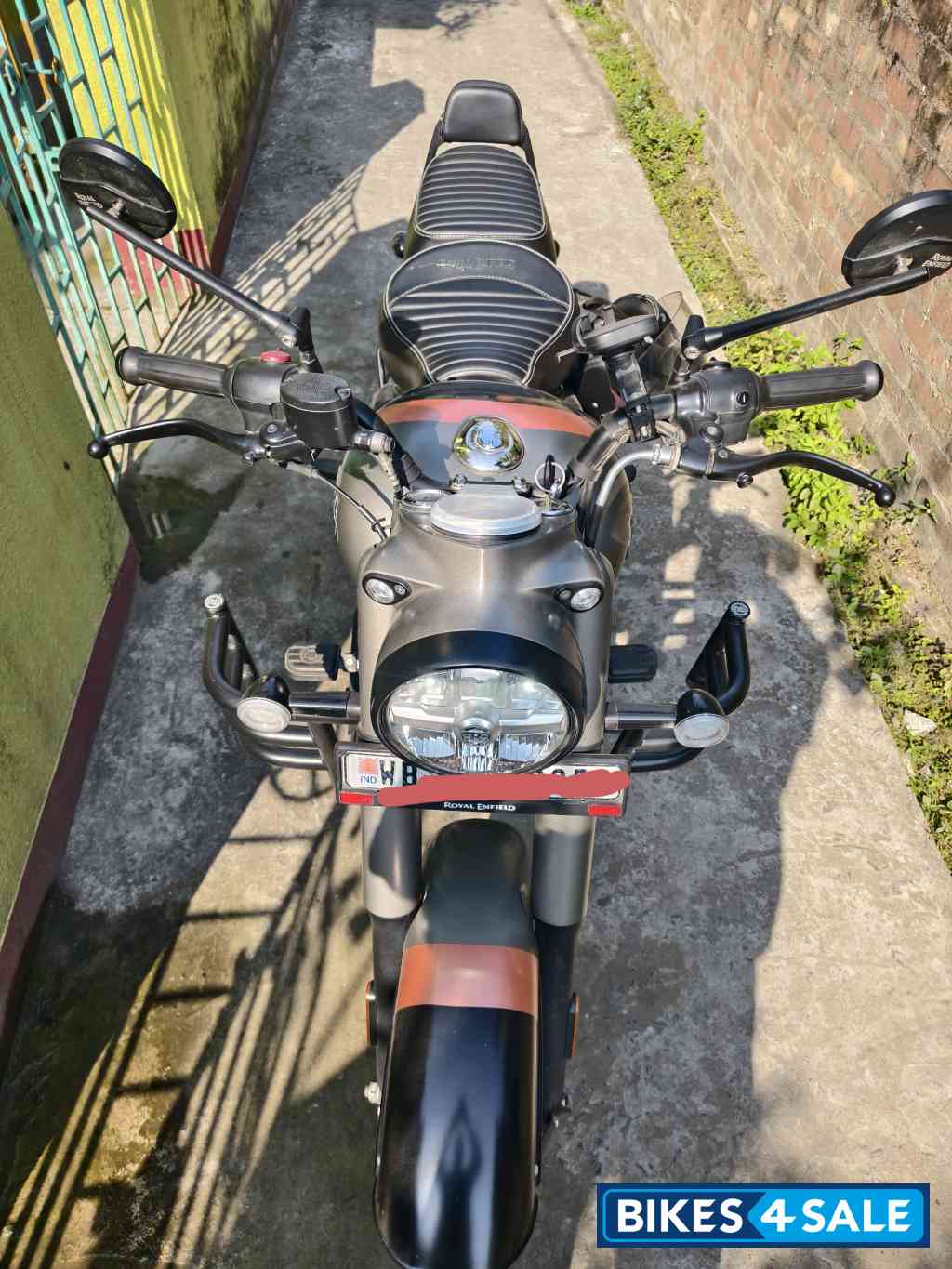 Gun Grey Royal Enfield Classic 350 BS VI