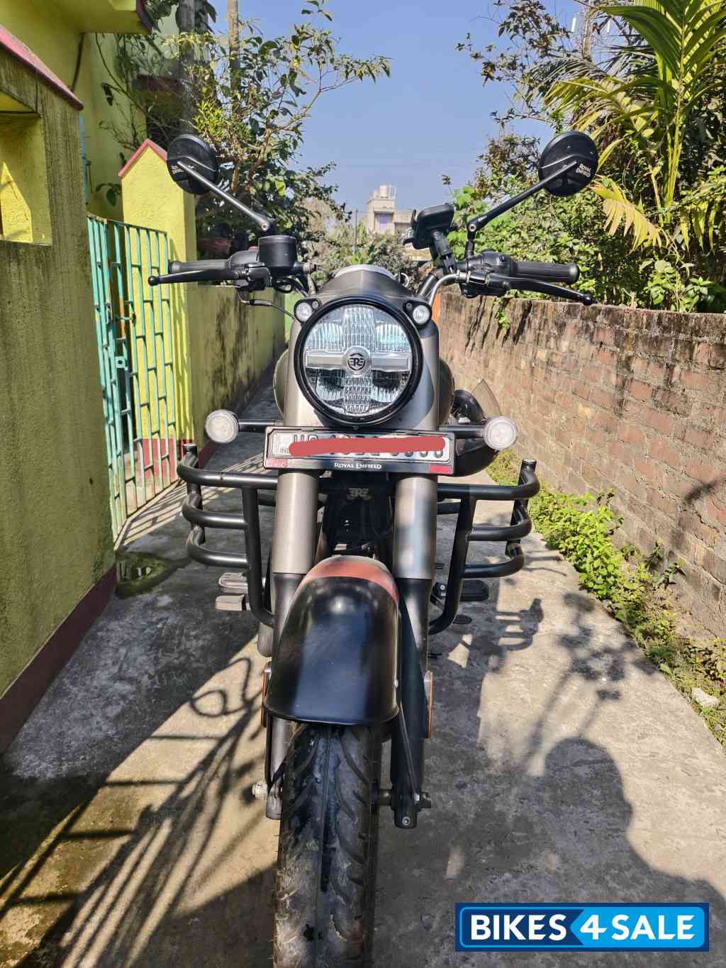 Gun Grey Royal Enfield Classic 350 BS VI