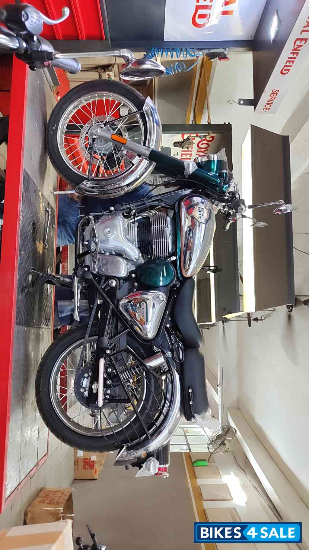 Emerald Green Chrome Royal Enfield Classic Chrome