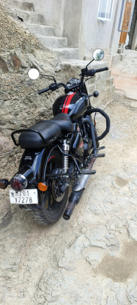 Black Royal Enfield Classic 350 Dual Channel BS6