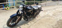 Black Royal Enfield Classic 350 Dual Channel BS6