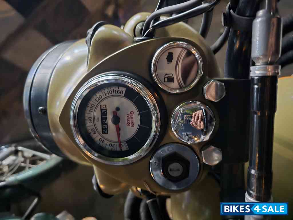 Royal Enfield Classic Desert Storm