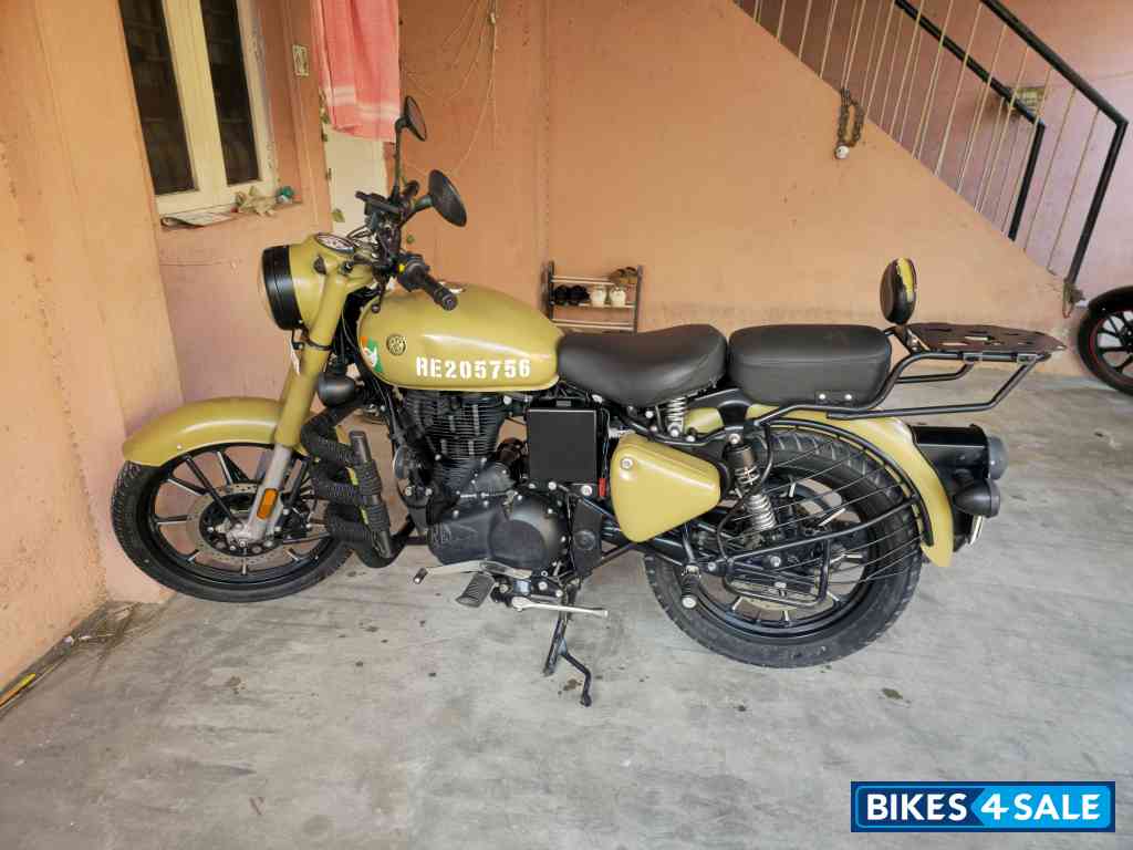Royal Enfield Classic Desert Storm