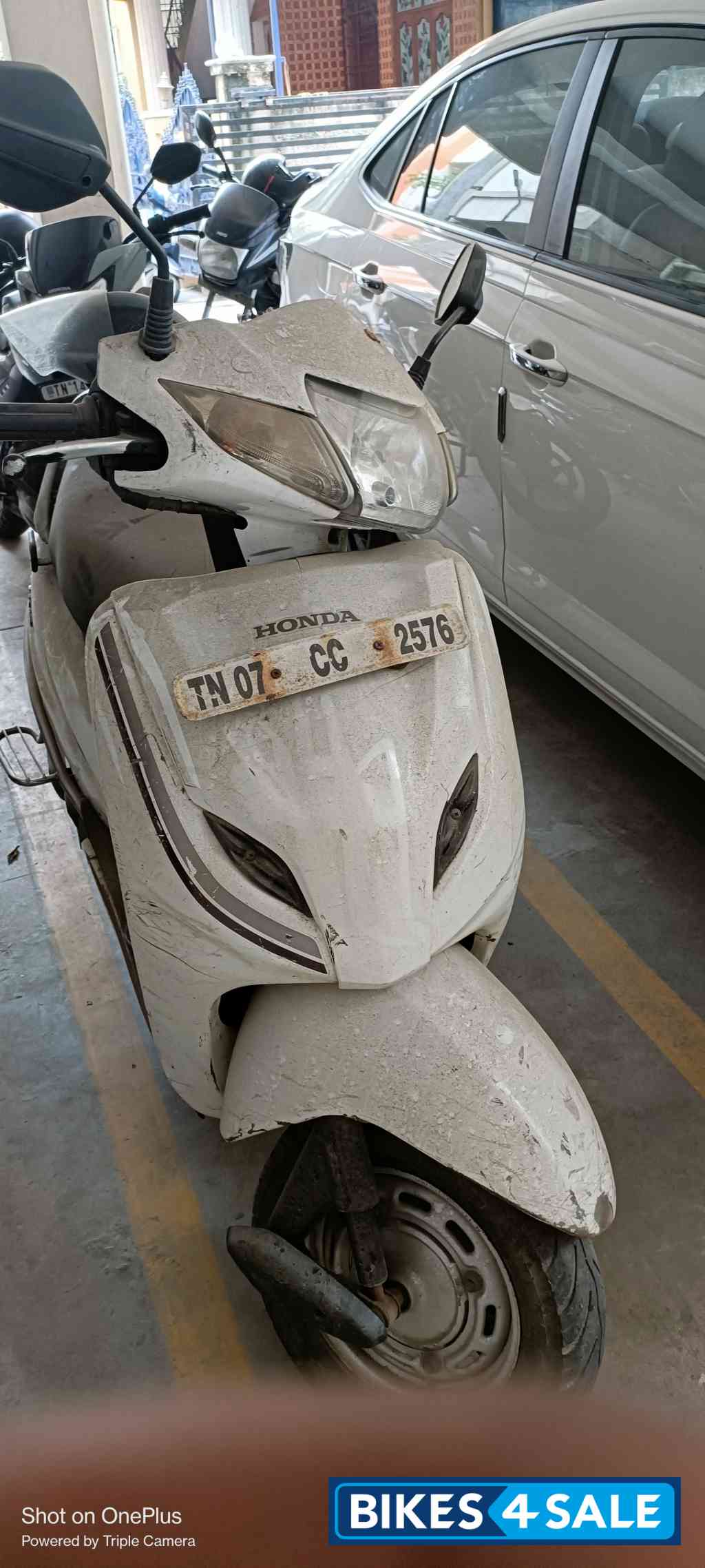 White Honda Activa 125