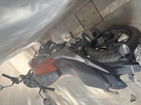 Honda CB Hornet 160R