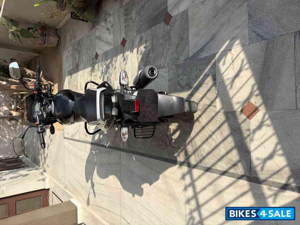 Bajaj Pulsar 150 Neon